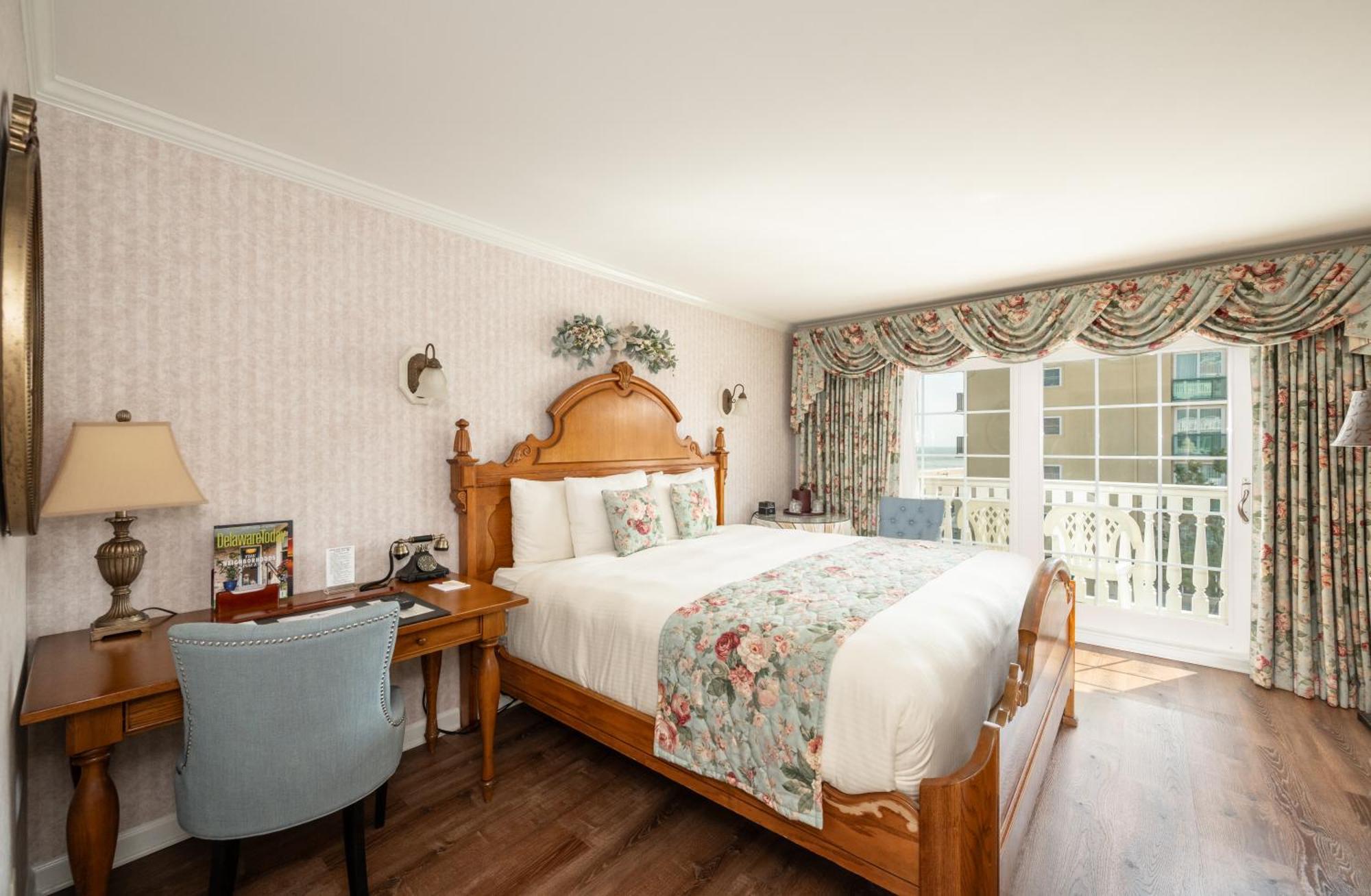 רהובות' ביץ' Boardwalk Plaza Hotel מראה חיצוני תמונה
